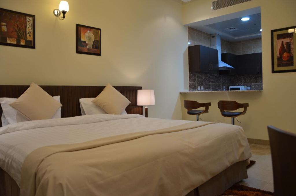 Pride Hotel Apartments Dubaj Szoba fotó